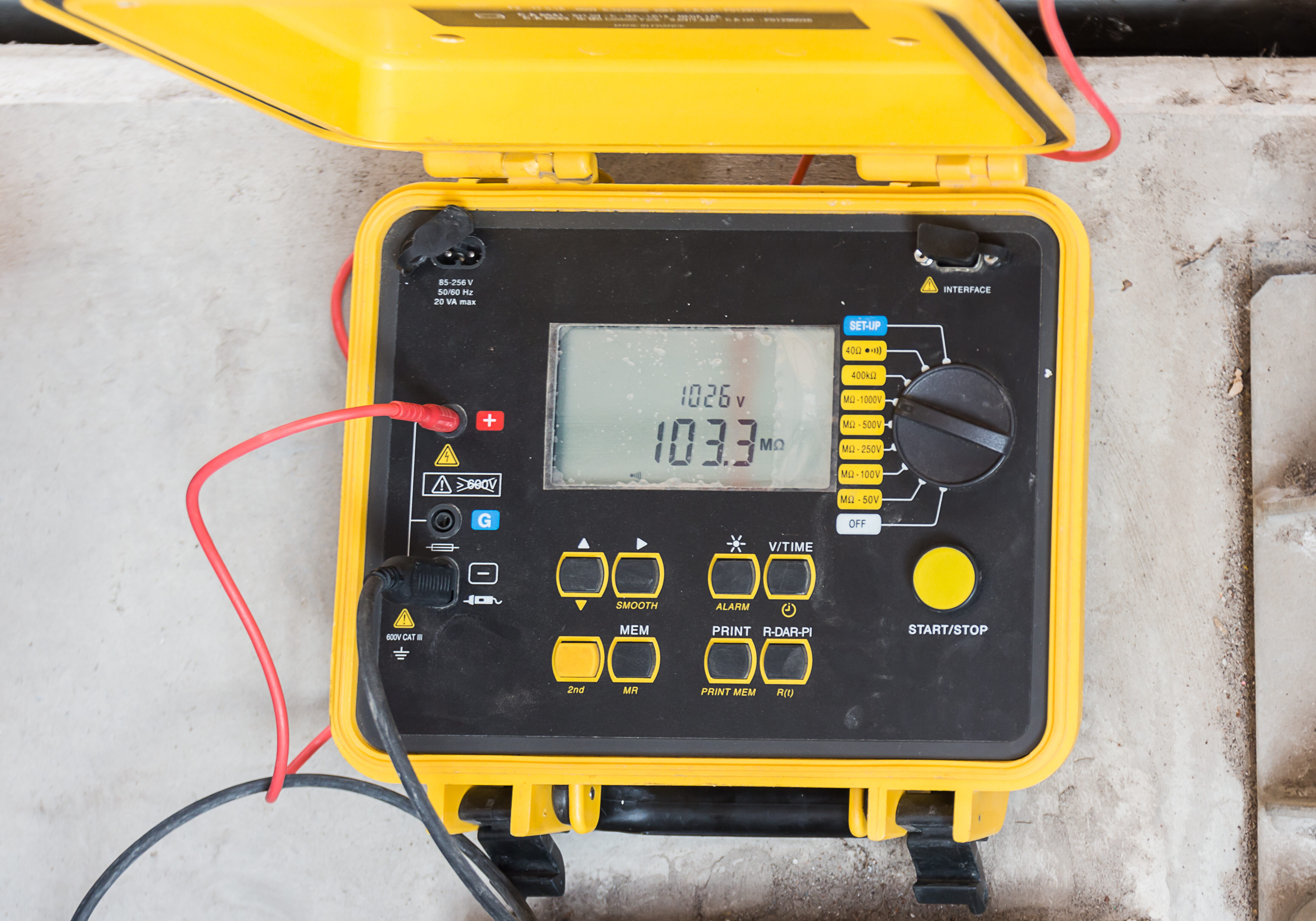 Test and Measurement Device - LCD